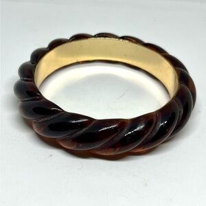 Chico’s Bria Tortoise Resin Bracelet
